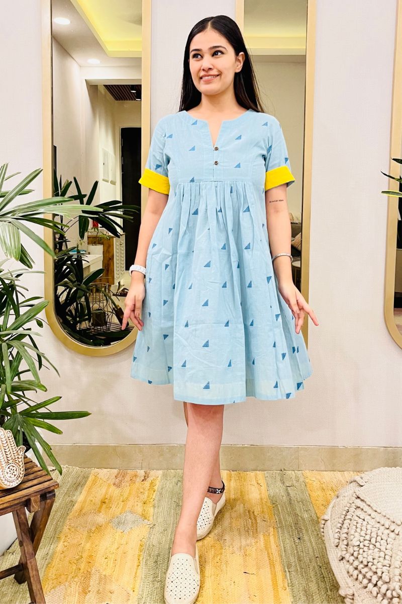 TRIBAL EMBROIDERED FLARED DRESS
